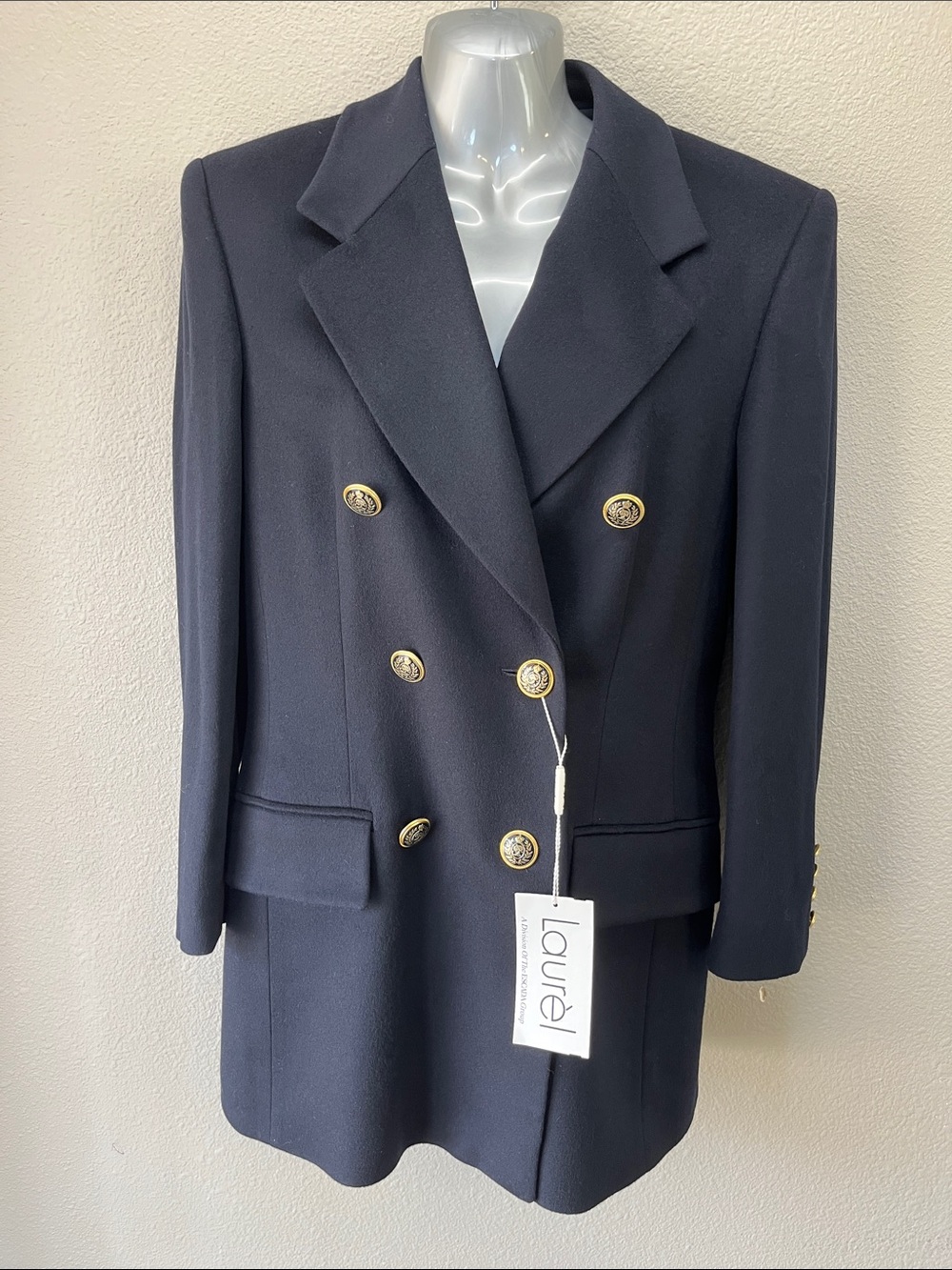 Vintage laurel classics long wool and cashmere blazer size small